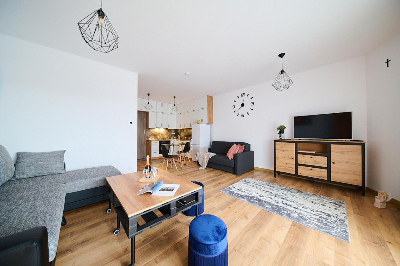 Capital Towers Rent